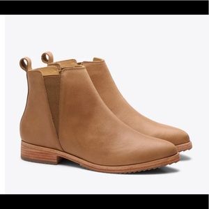 VGUC Nisolo Everyday Chelsea Boot - Size 6